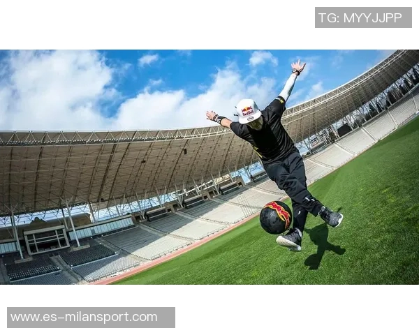 平地花式足球的魅力与技巧探索让我们一起感受这项运动的无限可能